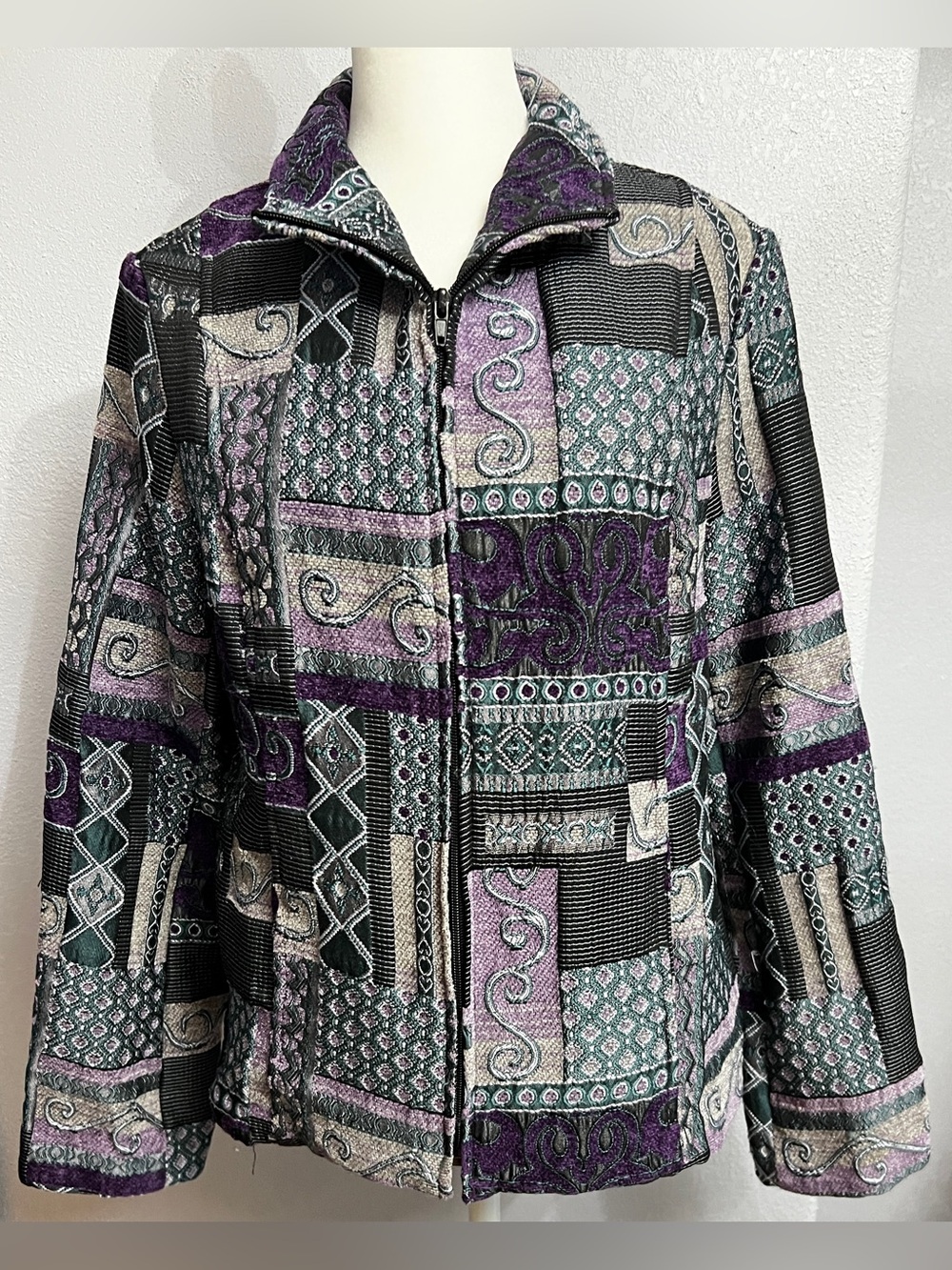Renaissance vintage tapestry patchwork geometric jacket Size L